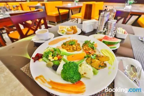 Capital O 384 Telal Hotel Apartments 迪拜 阿拉伯联合酋长国