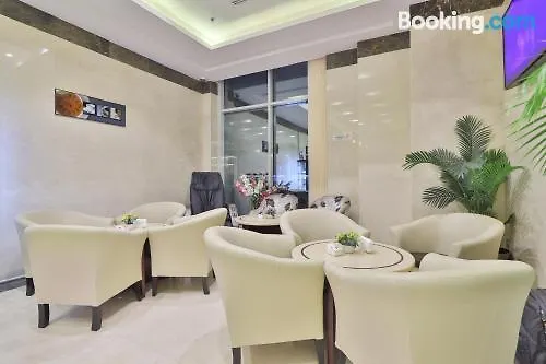 Capital O 384 Telal Hotel Apartments 迪拜 0*,